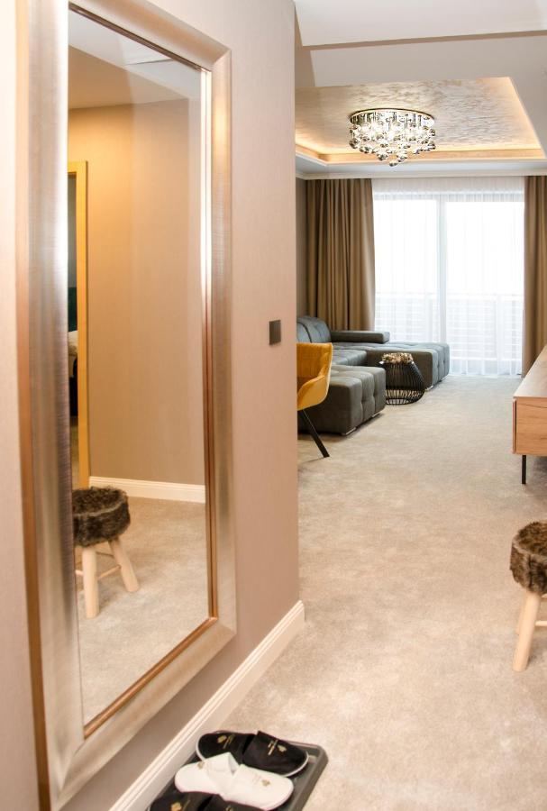 Apartmany Prestige ドノヴァリ エクステリア 写真