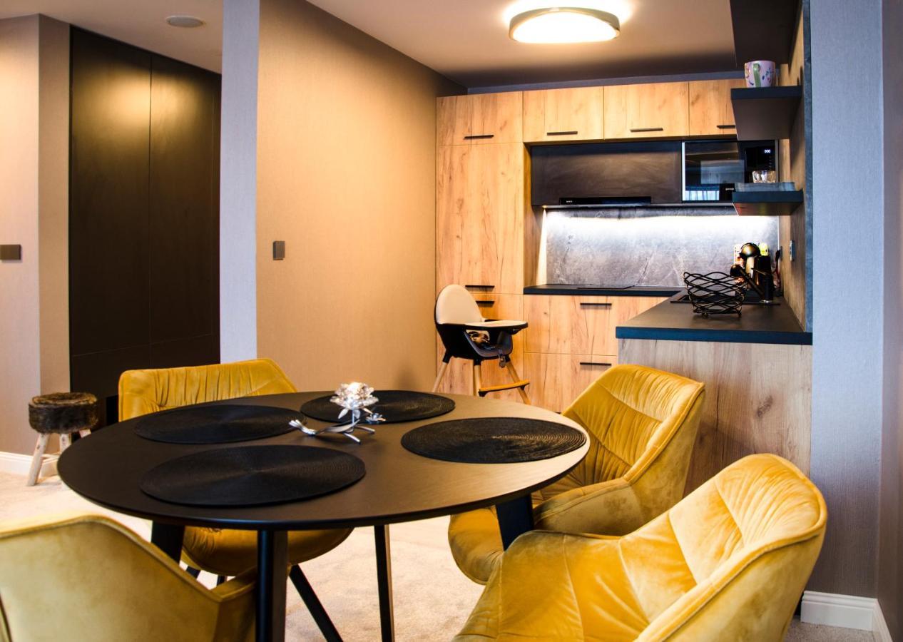 Apartmany Prestige ドノヴァリ エクステリア 写真