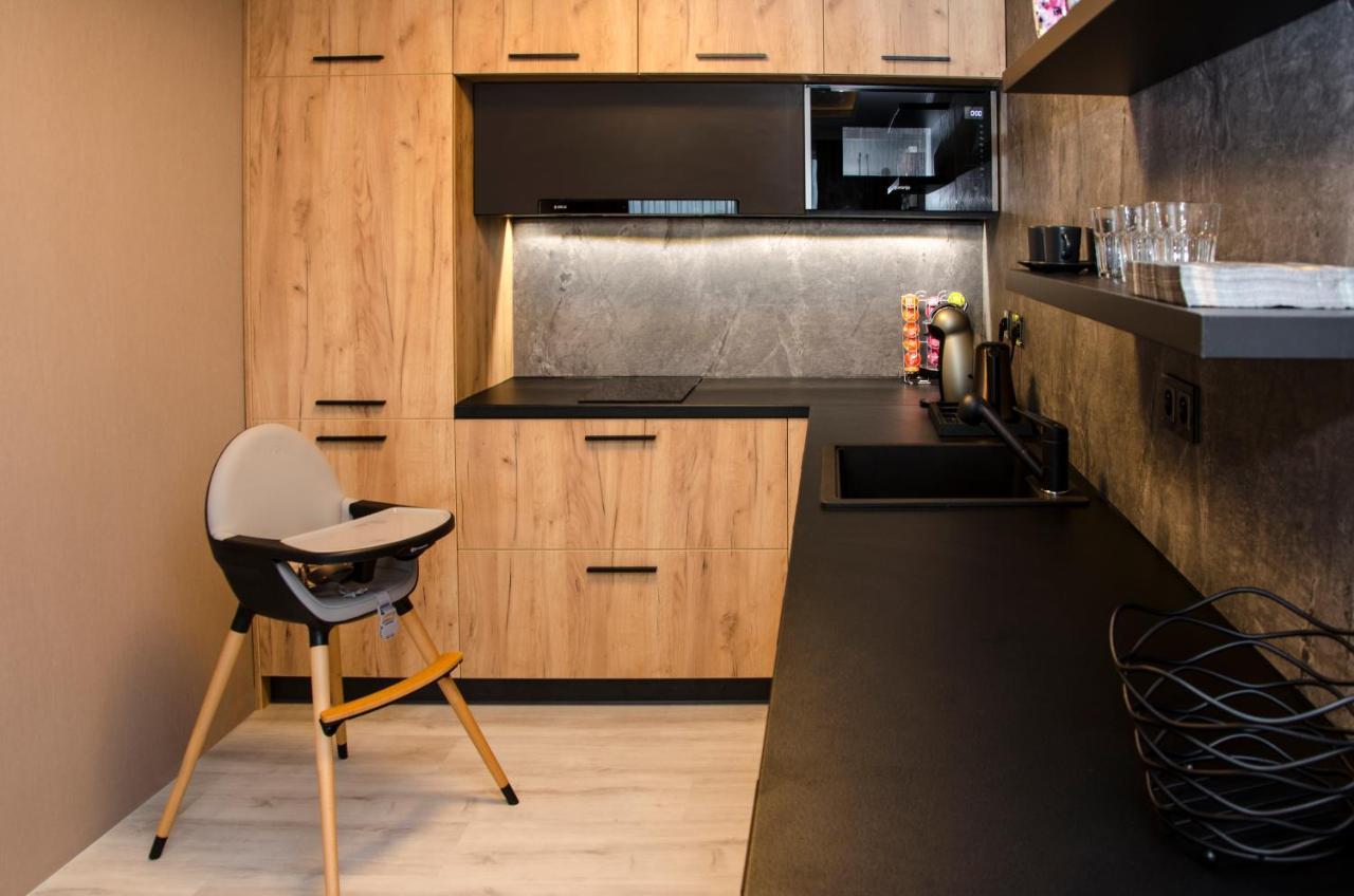 Apartmany Prestige ドノヴァリ エクステリア 写真