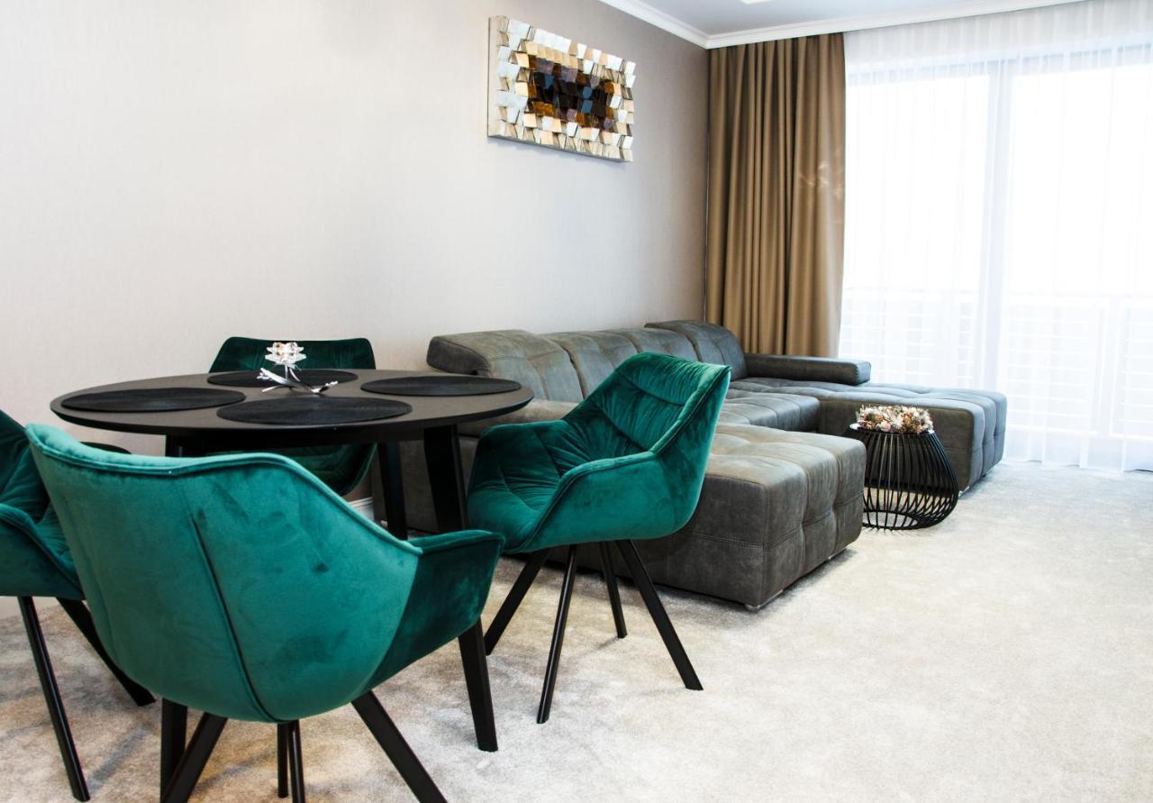 Apartmany Prestige ドノヴァリ エクステリア 写真